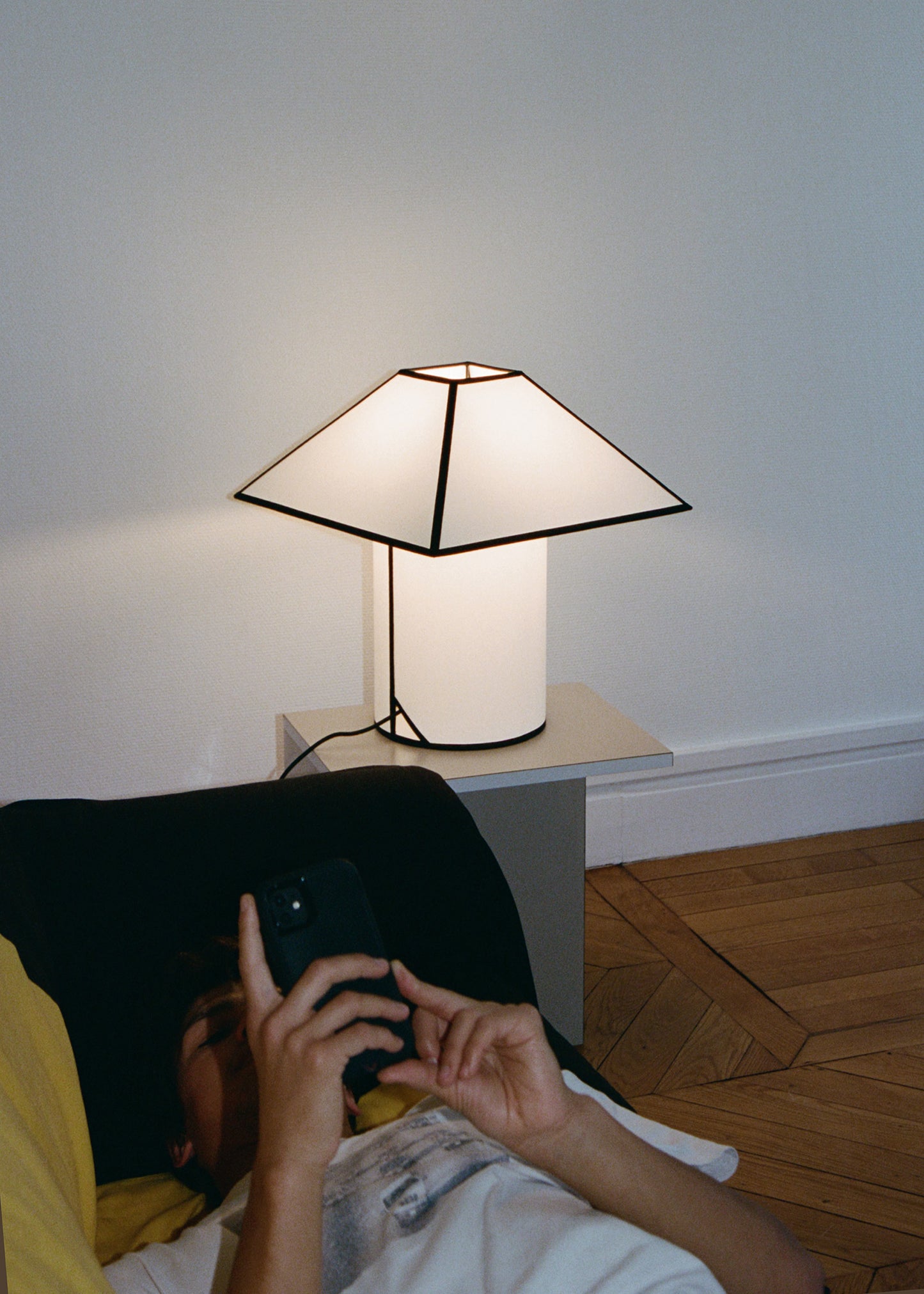 Ava Pyramid Table Lamp 450
