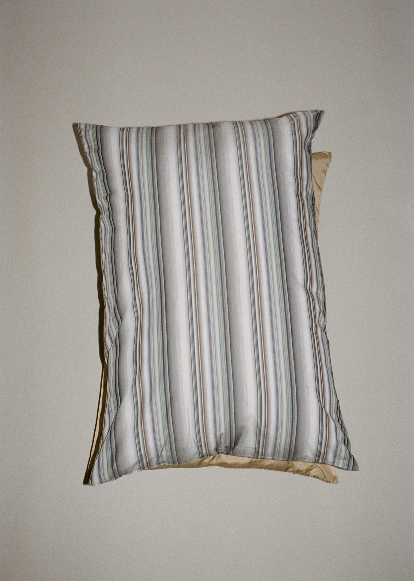 Cushion – Cold Stripes