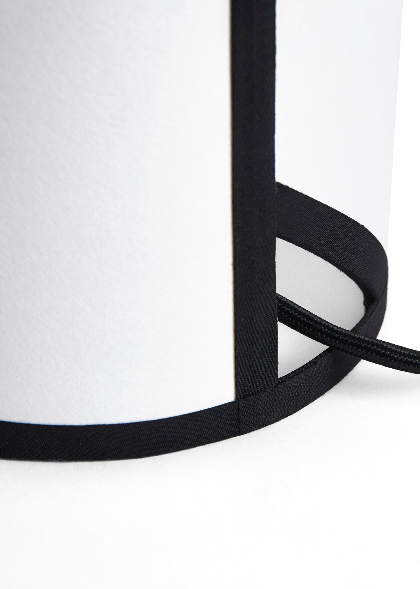 Ava Pyramid Table Lamp 290